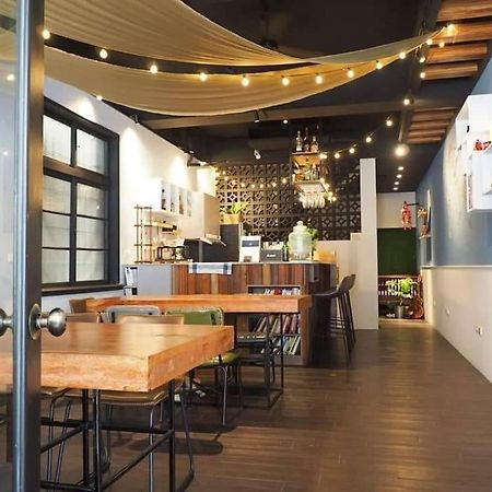 Hostel N Joy Takao Kaohsiung Zewnętrze zdjęcie